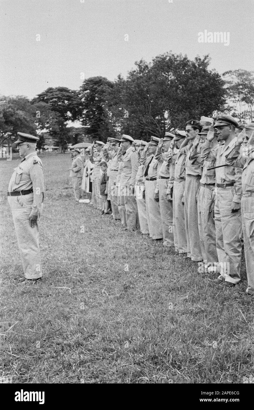 Bronze Lion Award To 3 Officers At Bandoeng Description Bandoeng