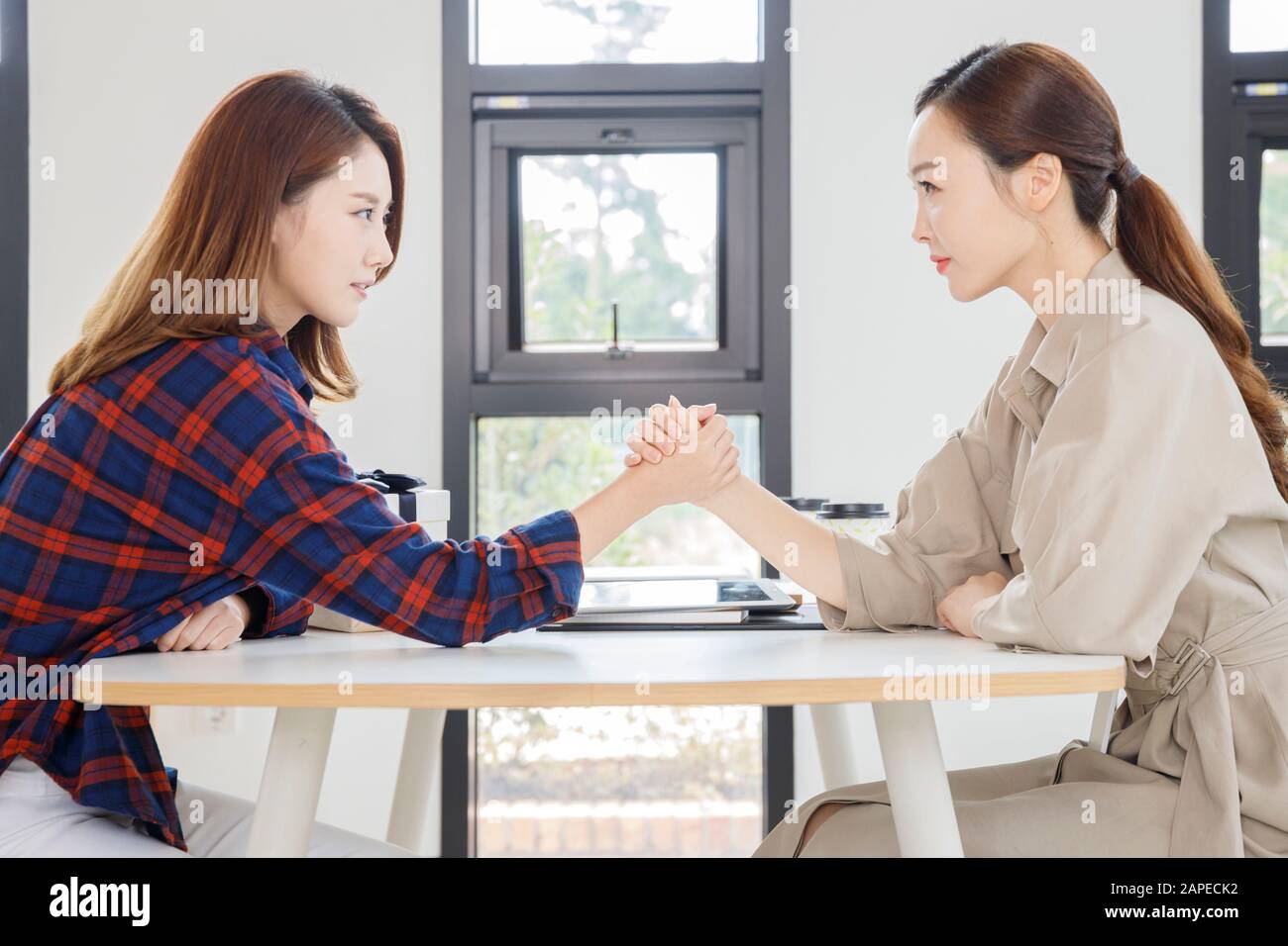 Business people concept, working and discussing together in office 132 Stock Photo