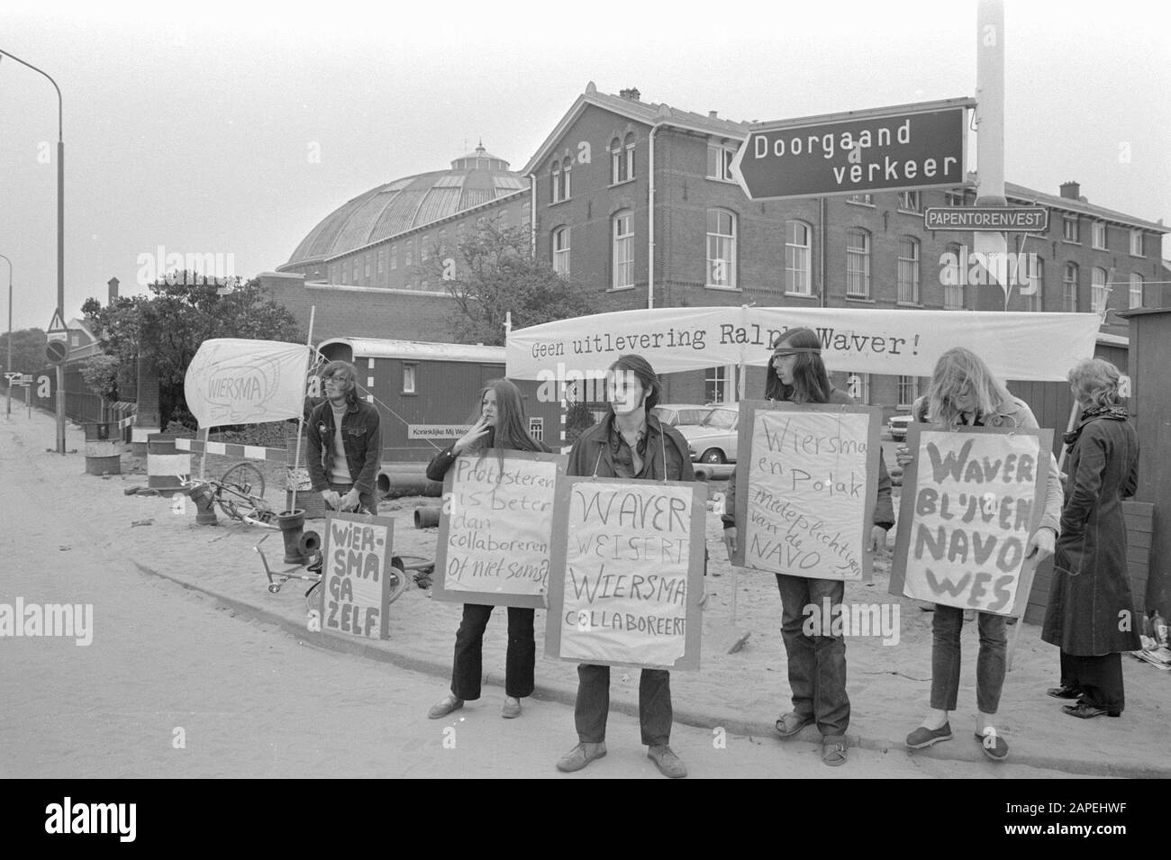 Demonstration Of About 10 Youngsters Organized By Asva For House
