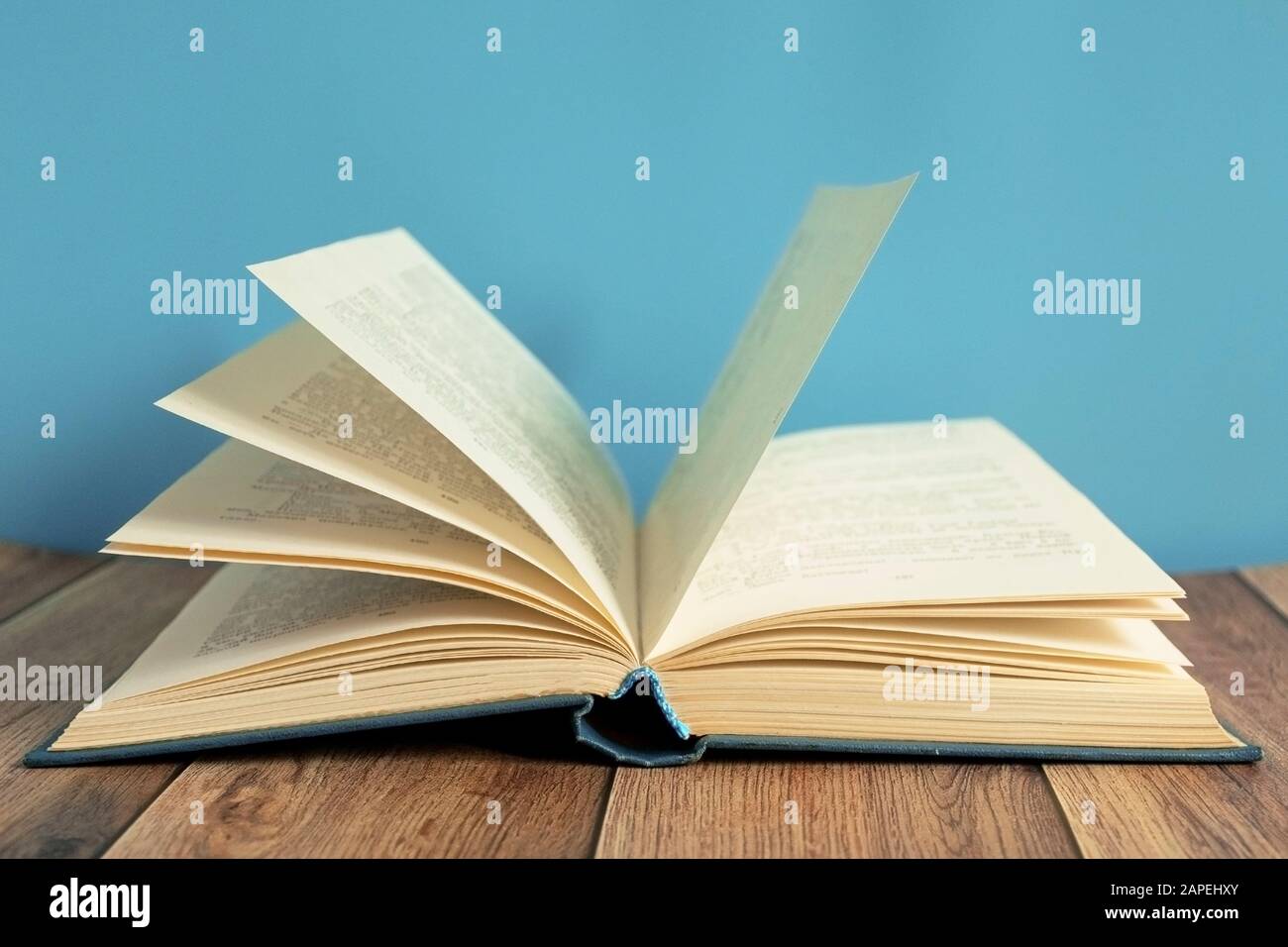 Open old book back hi-res stock photography and images - Alamy