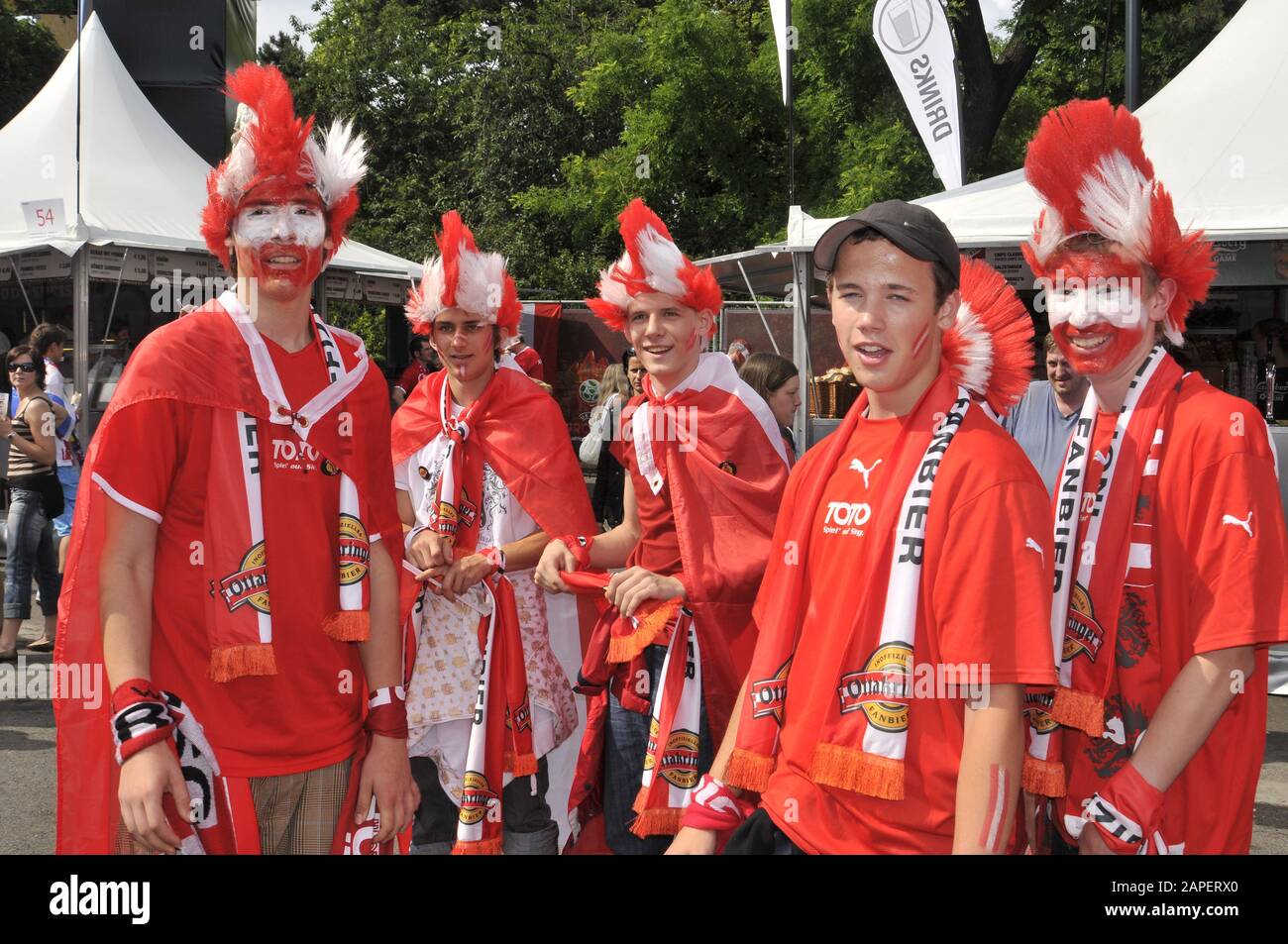 Österreichische Fußballfans Stock Photo