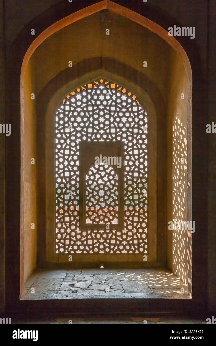 Interior of humayuns tomb hi-res stock photography and images - Alamy