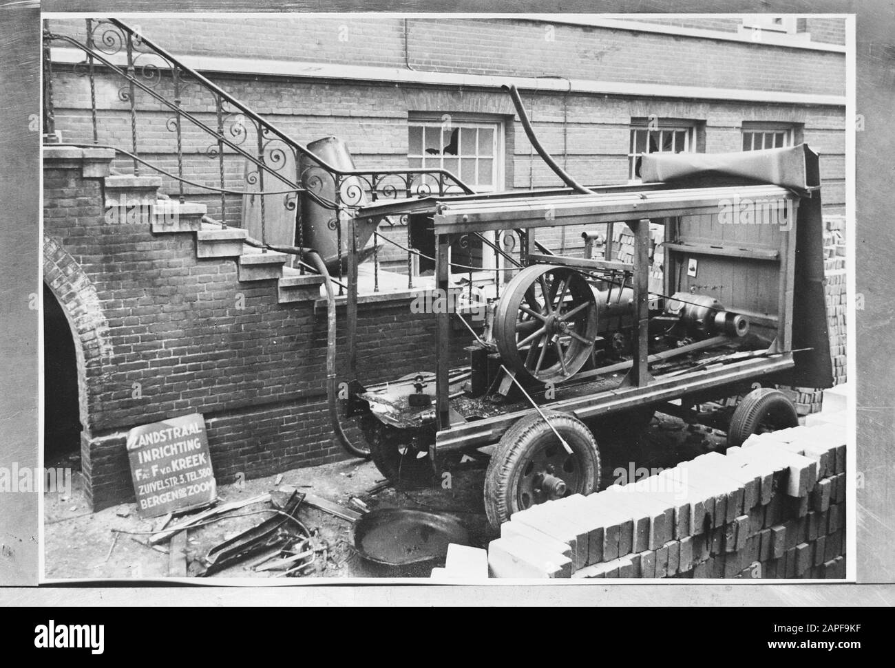 6.5x9 Explosion boiler of air compressor of sandblasting device Date undated Keywords