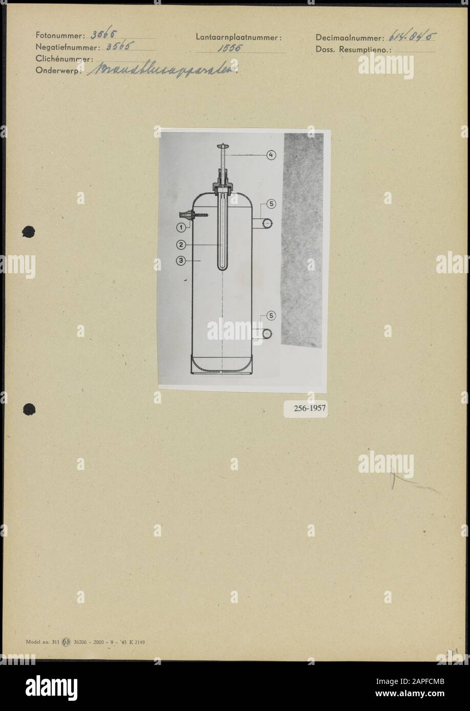 Fire extinguishers Date March 1949 Keywords fire extinguishers, fire