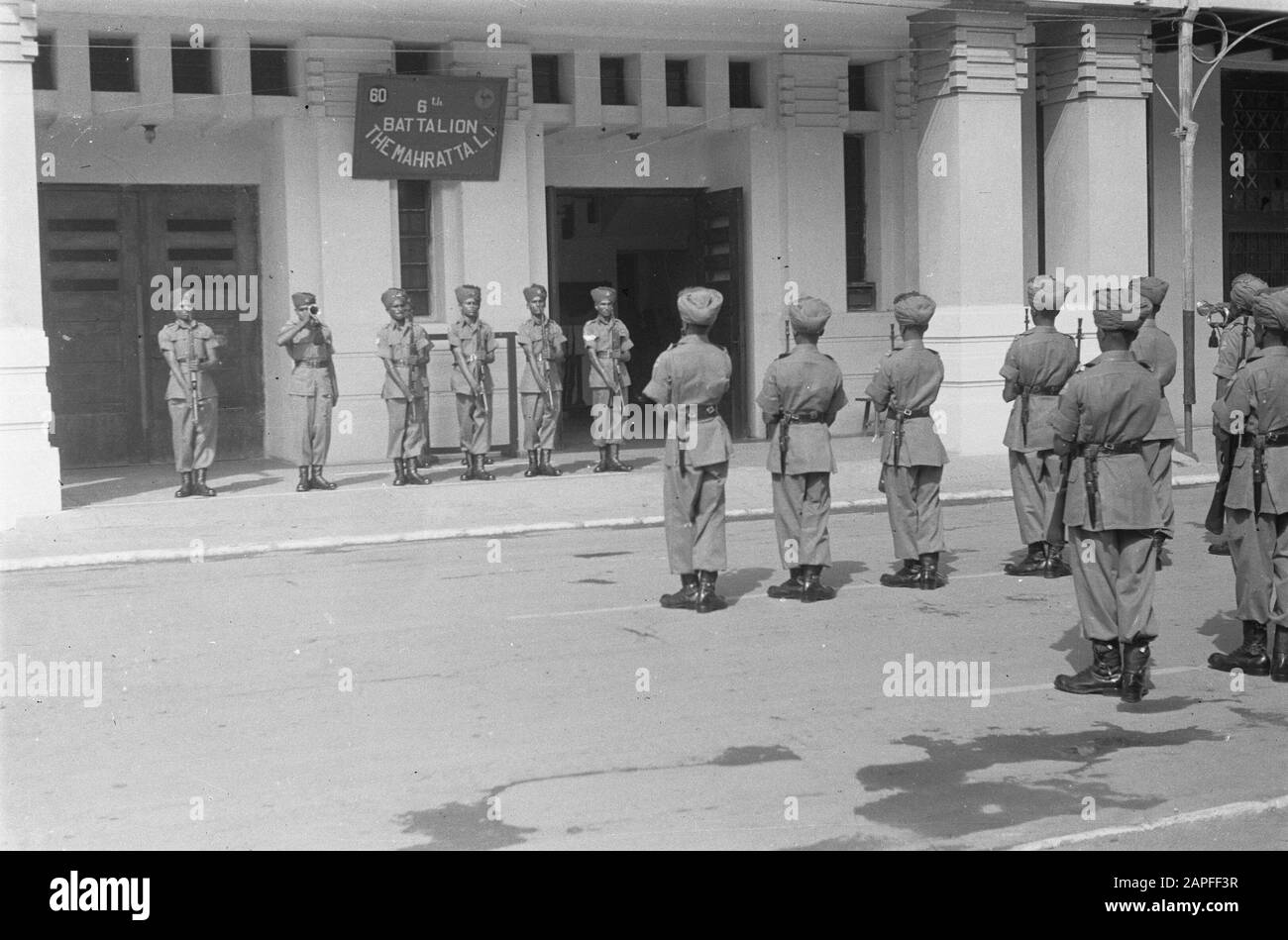 Repayment waiting Mahrattas Description: British Indians of the 6th Battalion the Mahratta Light Infantry Date: 23 November 1946 Location: Batavia, Indonesia, Jakarta, Dutch East Indies Stock Photo