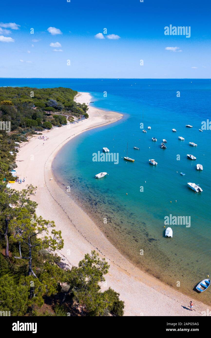 Ile de re france beach trousse hi-res stock photography and images - Alamy