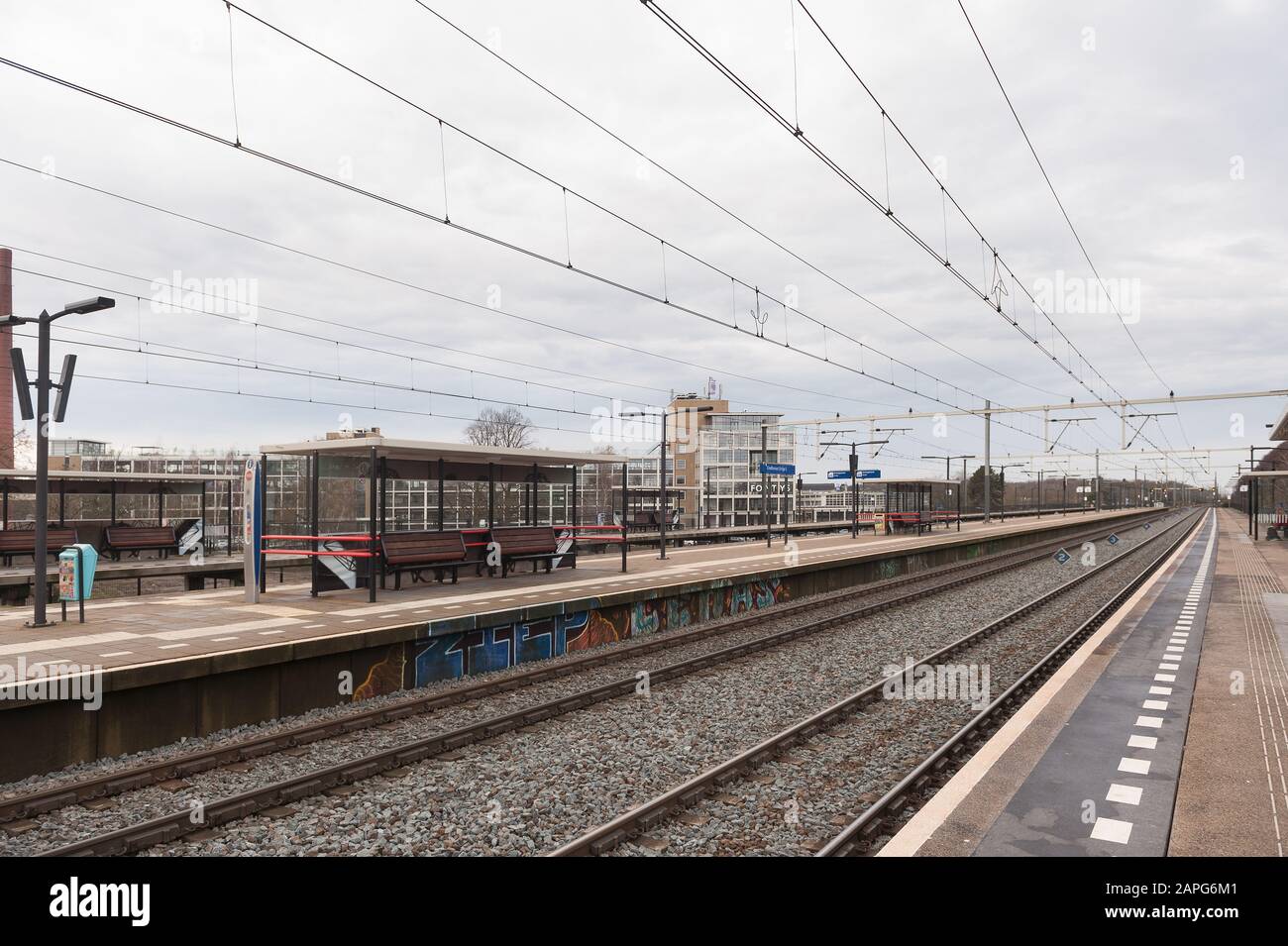 Eindhoven station hi-res stock photography and images - Alamy