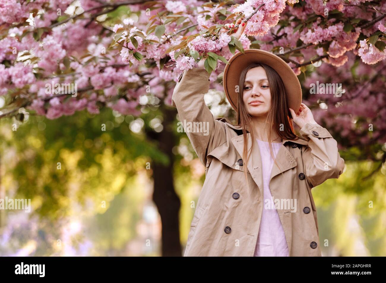 Hat glasses scarf sun woman hires stock photography and images Alamy