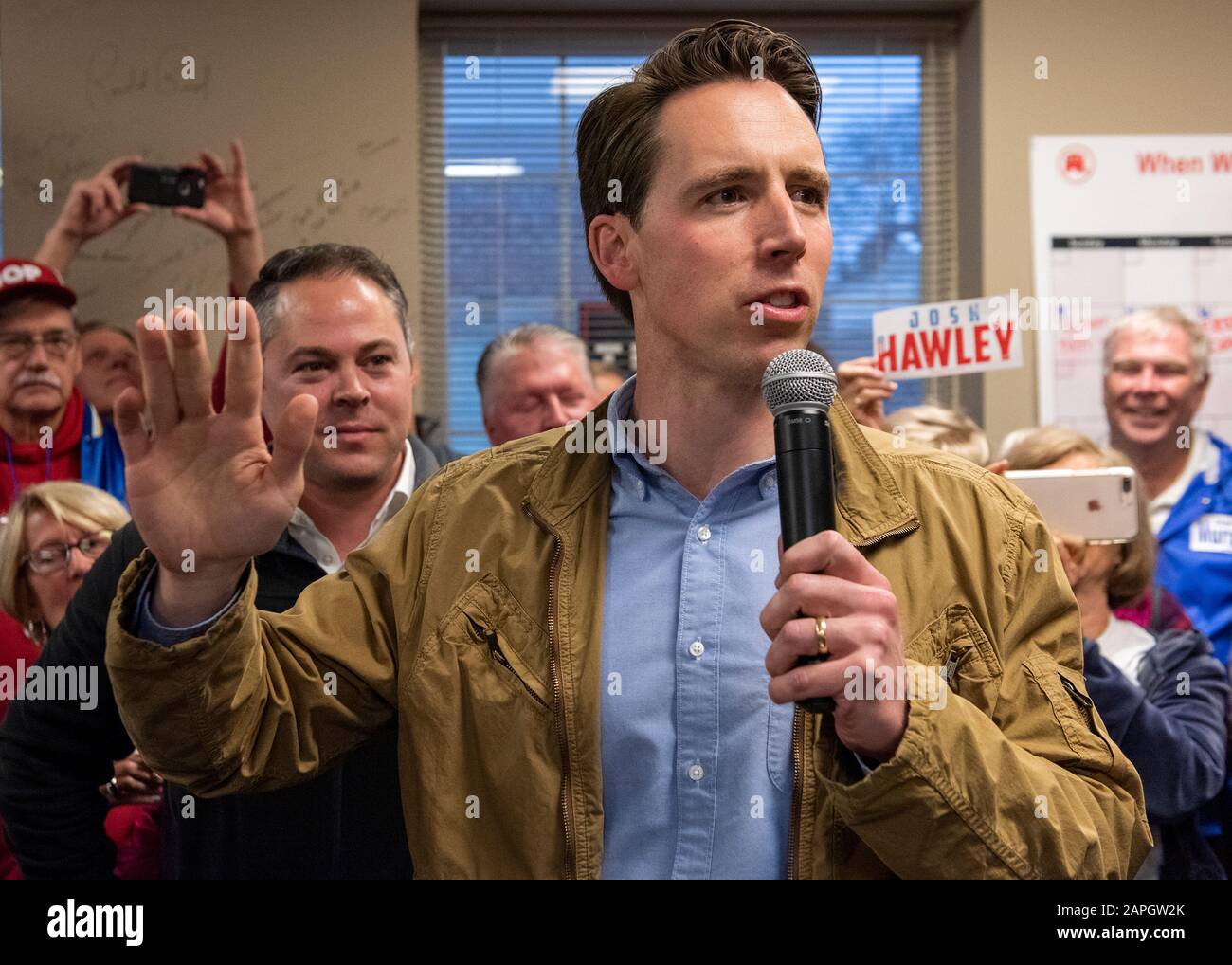 US Senate candidate Josh Hawley campaigns during his successful run for office near St. Louis, MO, USA Monday, Nov. 5, 2018. Stock Photo