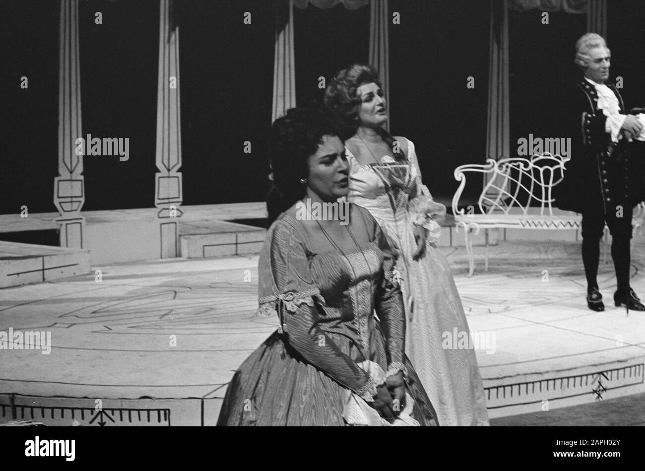 Cosi Fan Tutte, opera, various scenes from this opera Date September