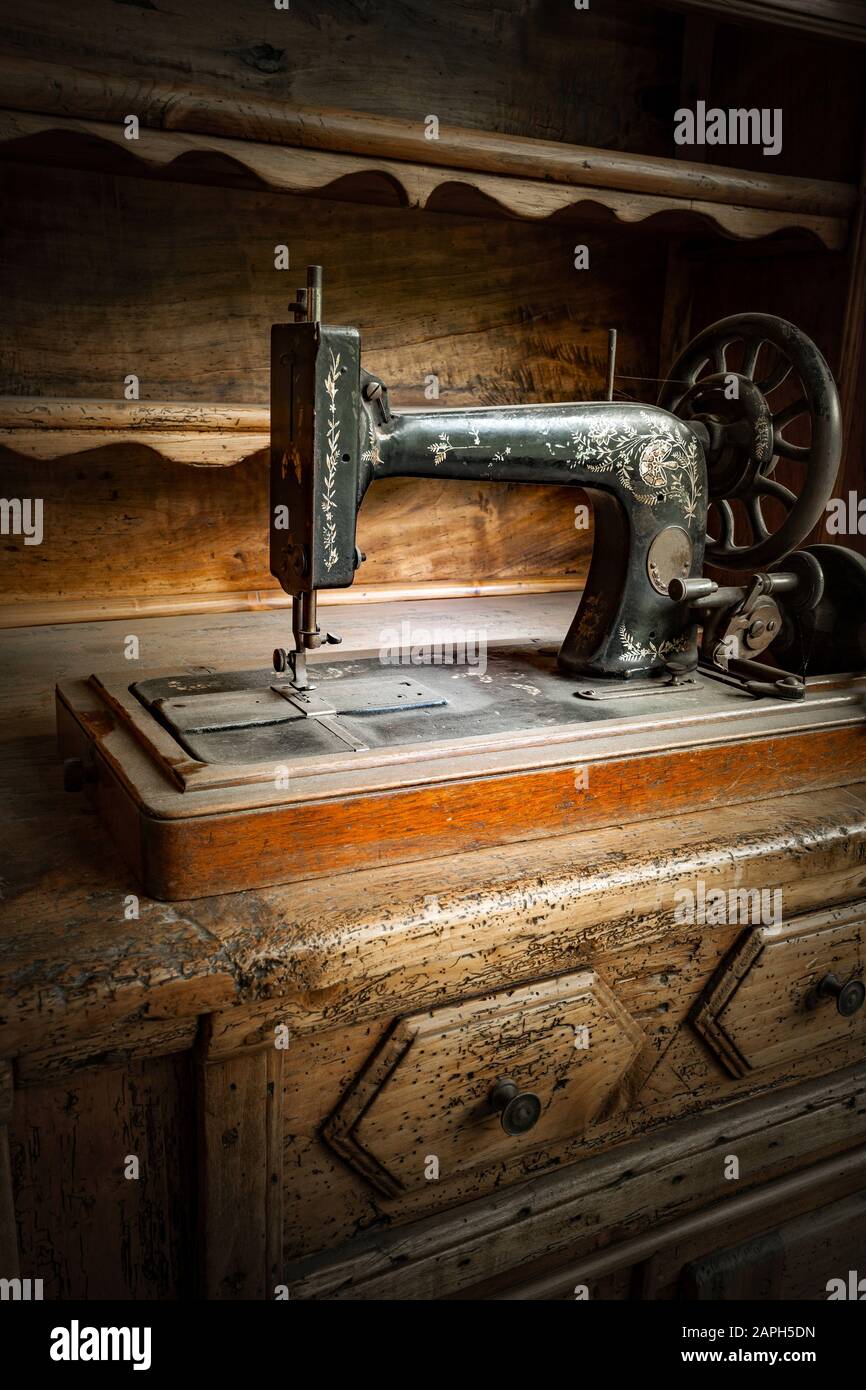 antique vintage sewing machine still life Stock Photo Alamy