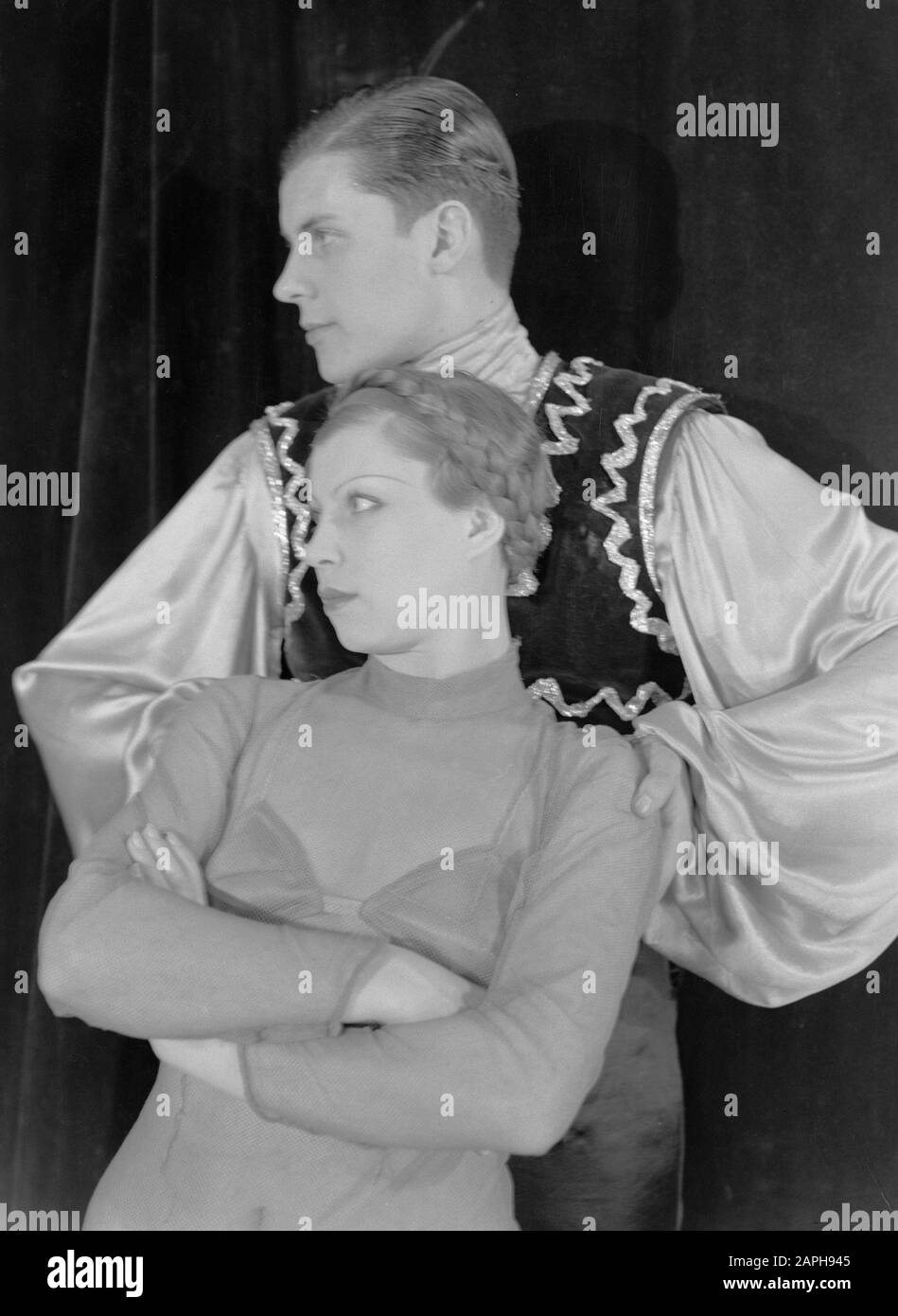 Costumes Stock Photos Costumes Stock Images Page 3 Alamy Images, Photos, Reviews