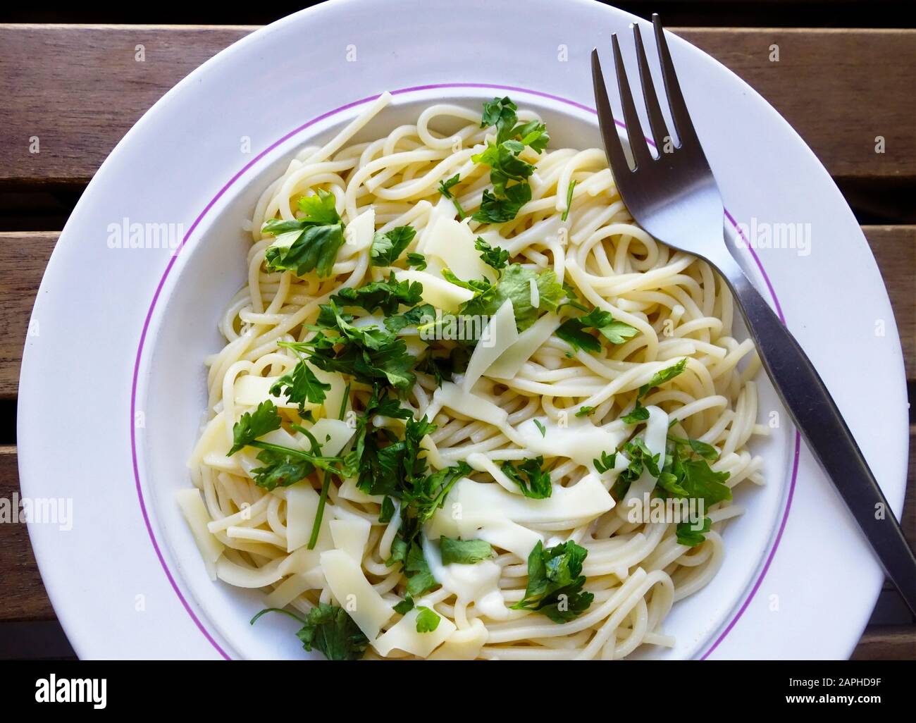 Spaghetti with Parsley Pesto Stock Photo Alamy