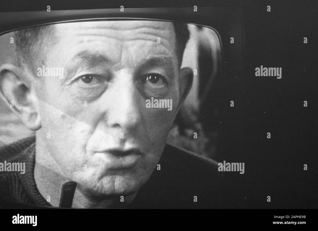 Mr Koekoek (photo taken from TV) Date: March 31, 1966 Keywords ...