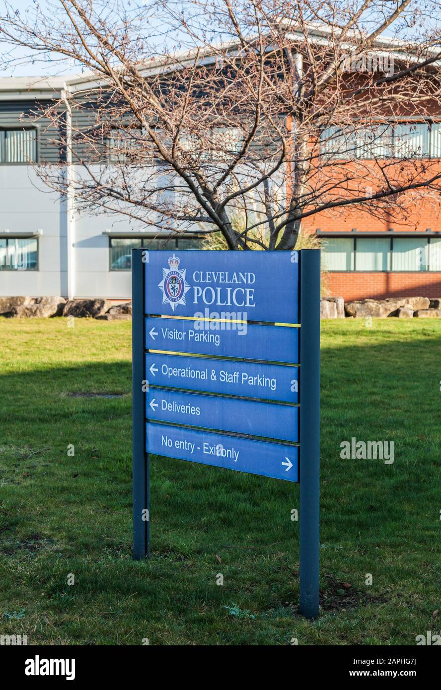 Redcar and cleveland district headquarters hires stock photography and