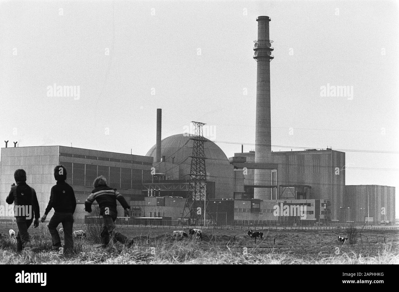 Demonstration against the nuclear power plant in Borssele Description