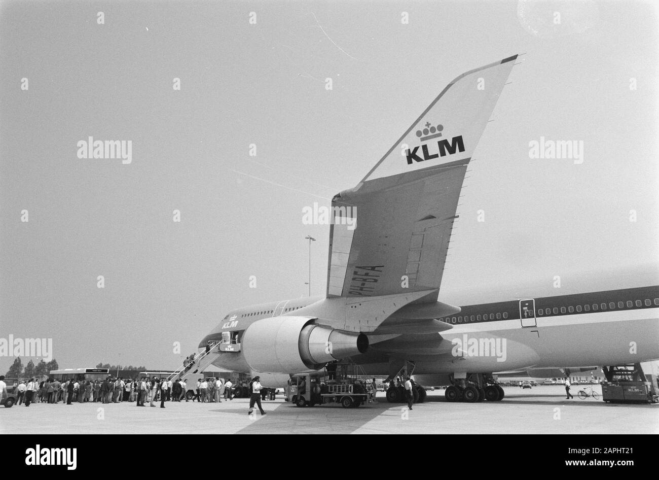 Arrival at Schiphol of the latest Boeing 747-400 KLM Description: The ...