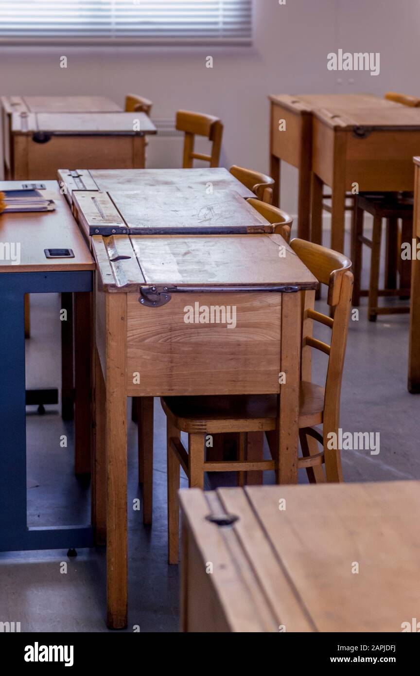 Desks in classroom Stock Photo Alamy