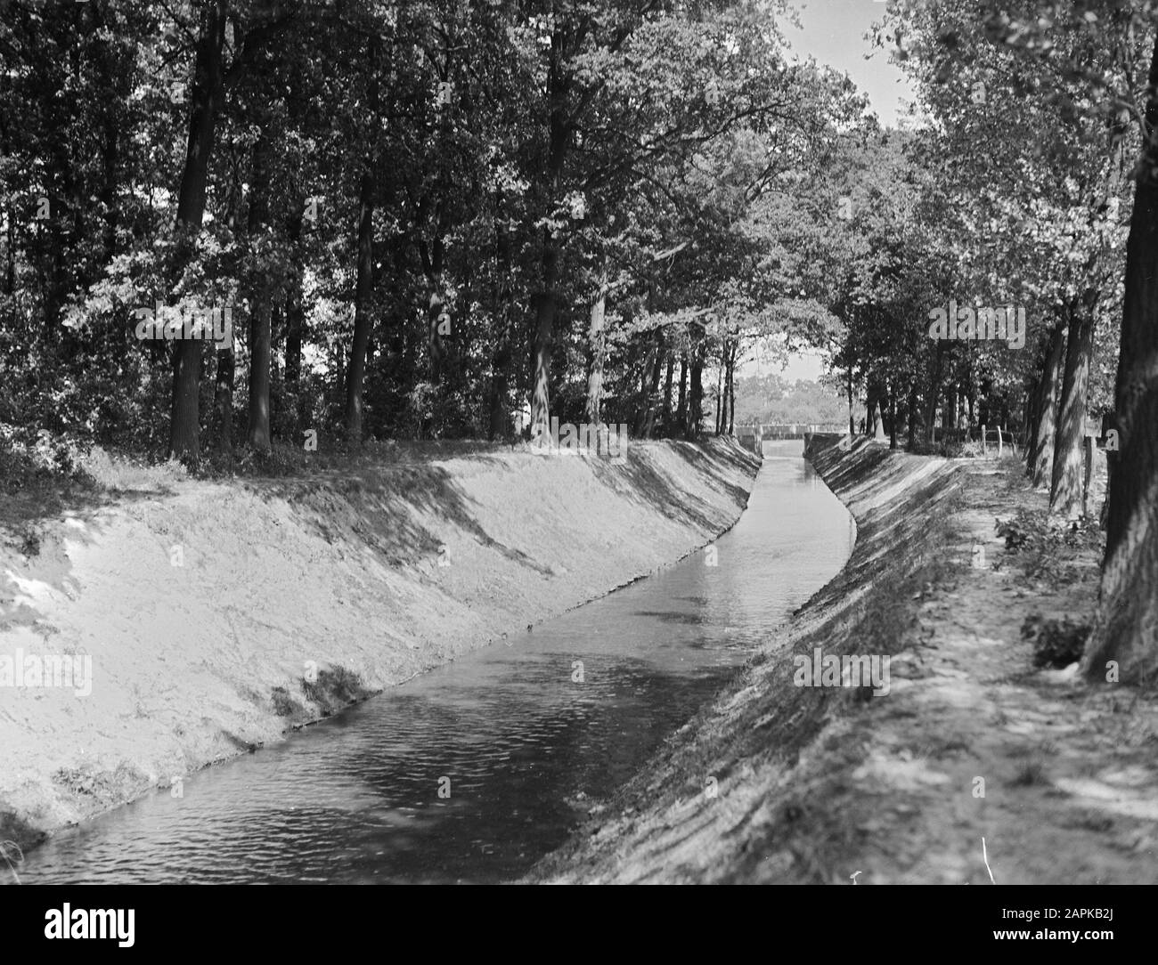 Beken Black and White Stock Photos & Images - Alamy