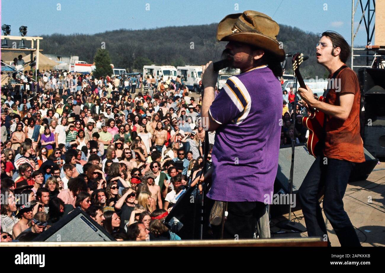 Grateful dead 1970 hires stock photography and images Alamy