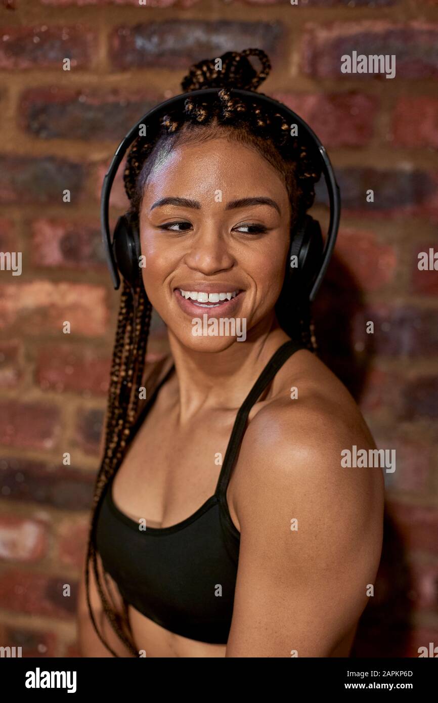 Athlete athletes black african africans hires stock photography and