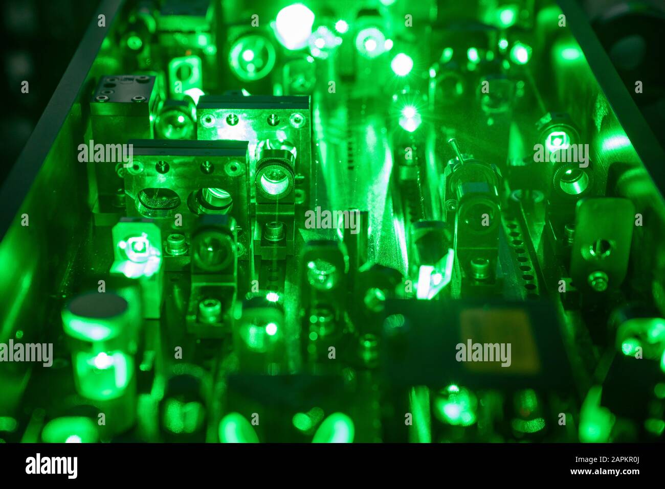 Laser device in a laboratory Stock Photo - Alamy