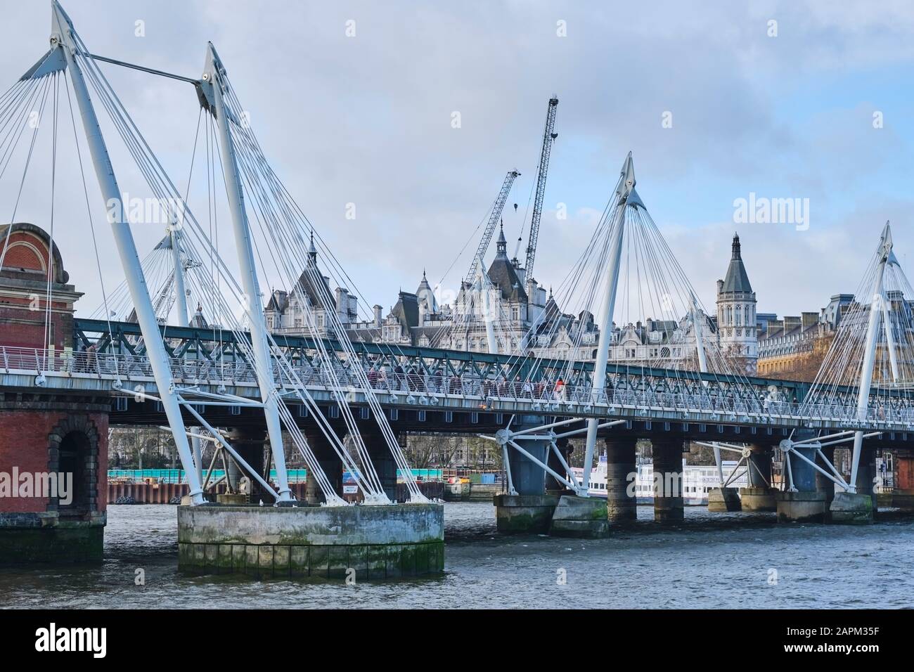 UK, England, London, Hungerford Bridge and Golden Jubilee Bridges Stock Photo