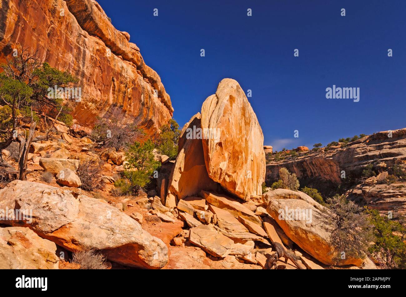 Jumbles Rocks Natural bridges national park hi-res stock photography and images - Alamy