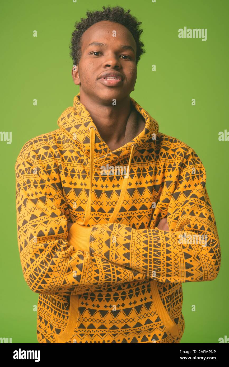 Man crossed arms green screen hi-res stock photography and images - Alamy