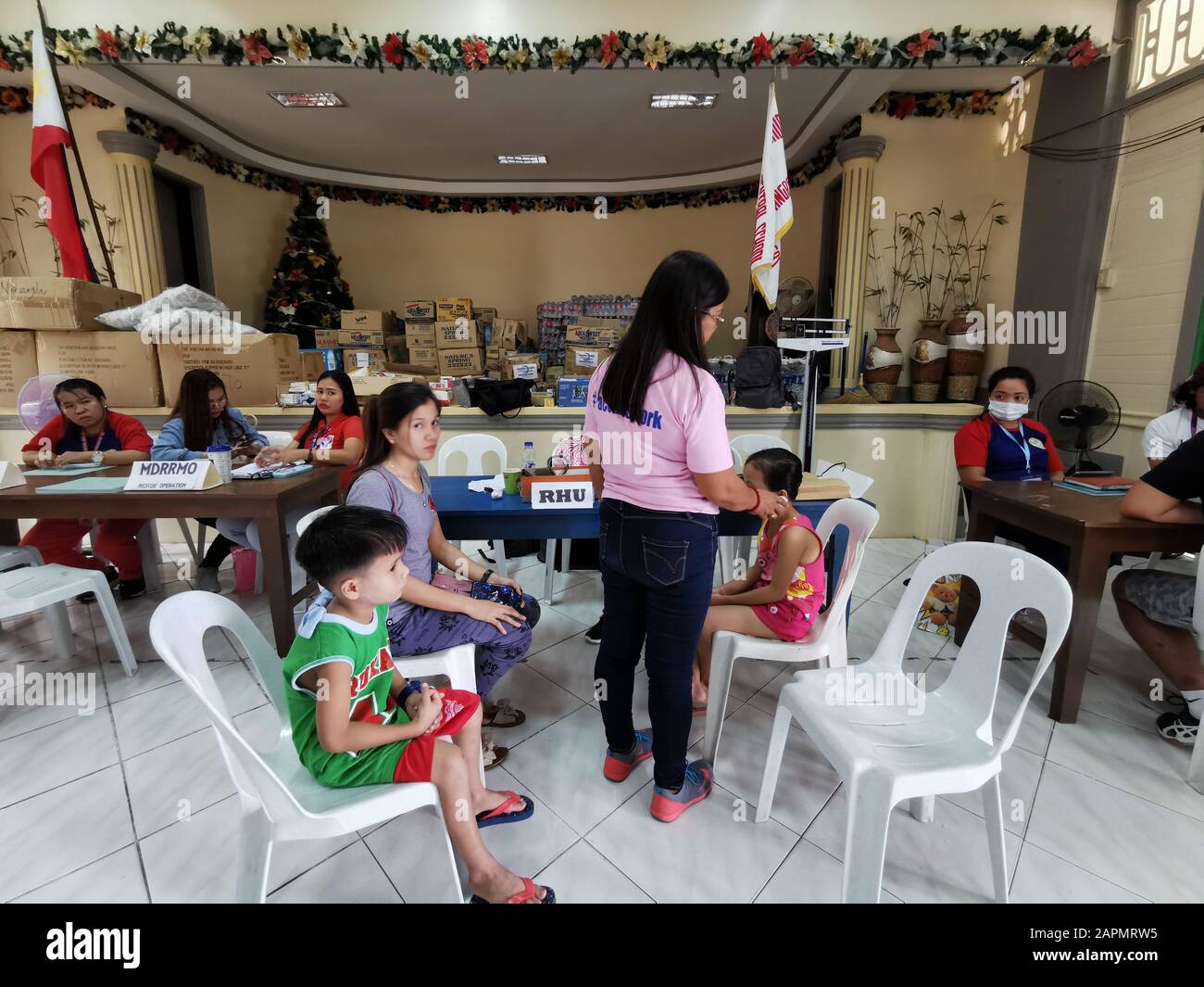 Philippines. 24th Jan, 2020. Displaced children consult medical team at