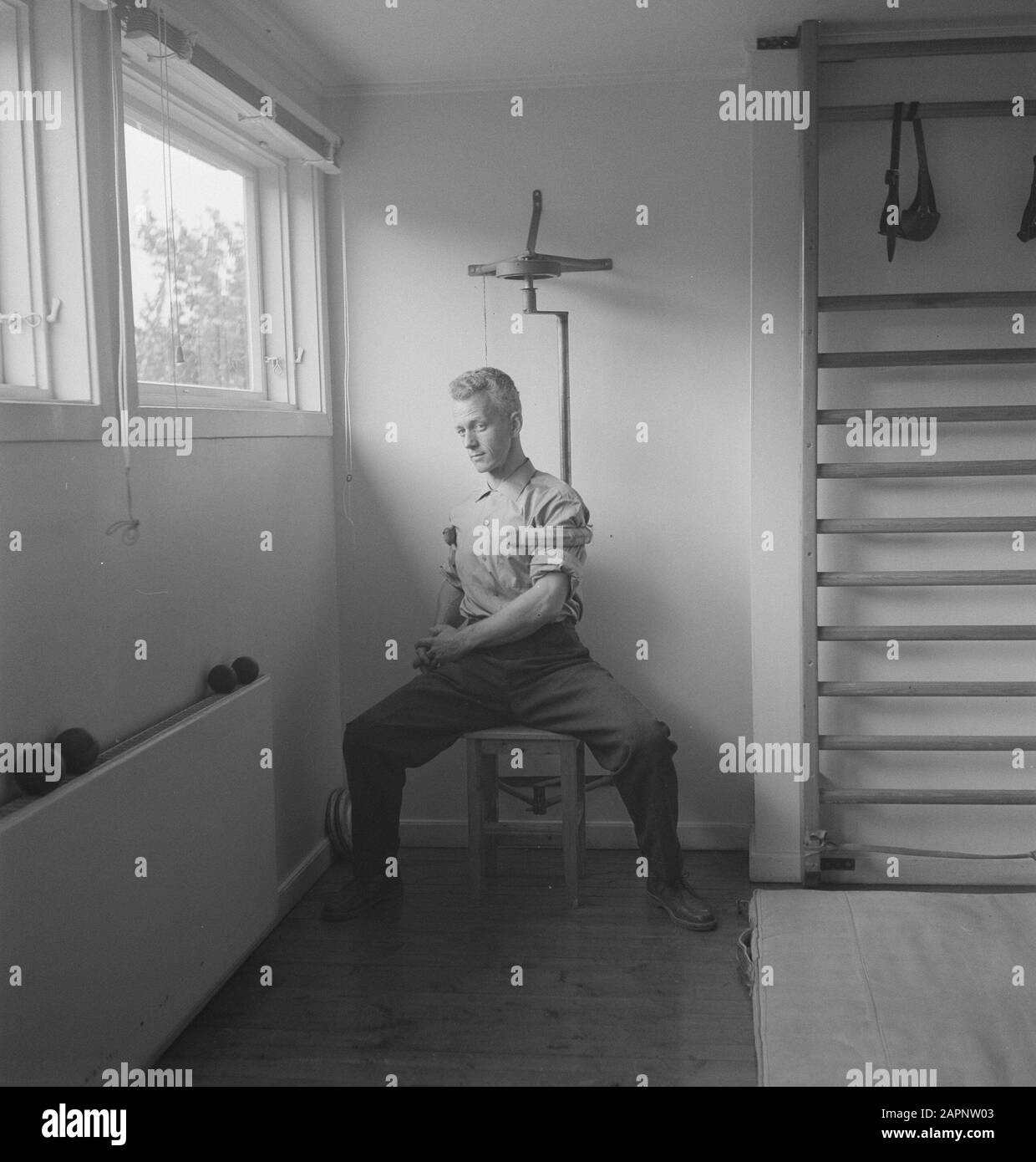 men, buildings, interior, wall racks, sitting Date: undated Keywords ...