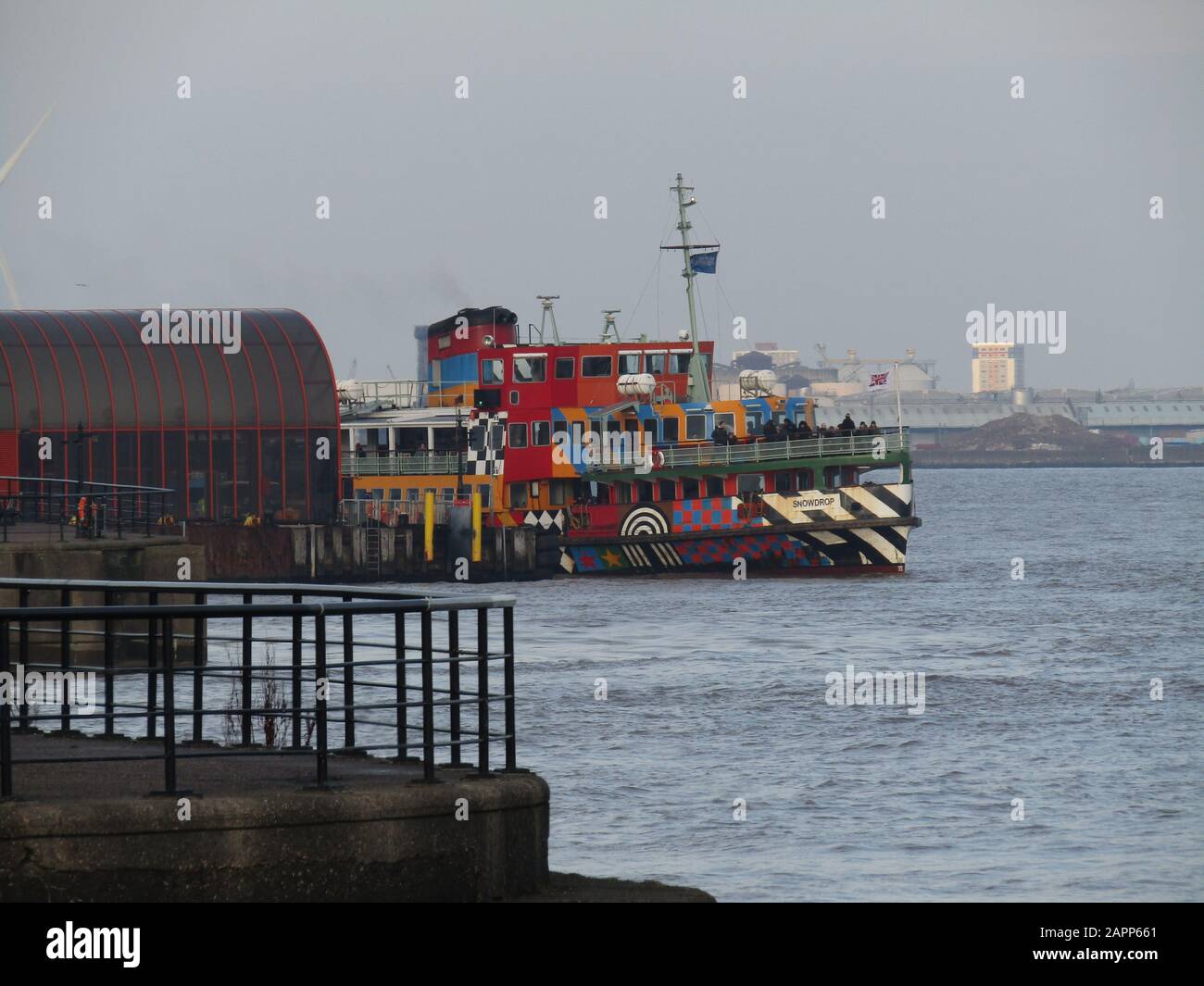Liverpool, Uk Mersey Ferry The Razzle Dazzle credit Ian Fairbrother/Alamy Stock Photos Stock
