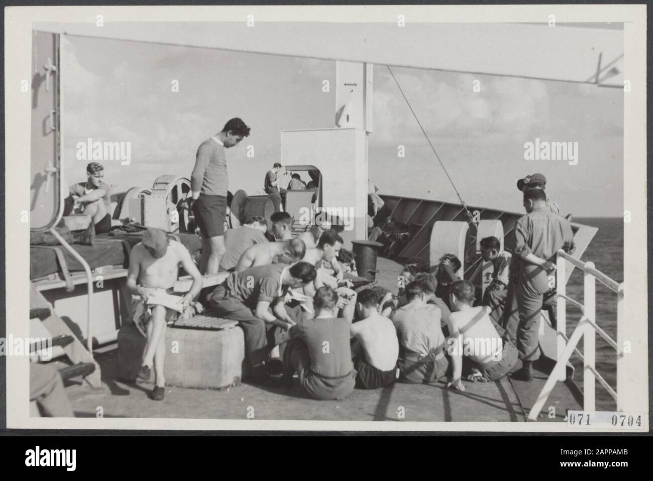 World war ii transport ships hi-res stock photography and images - Alamy