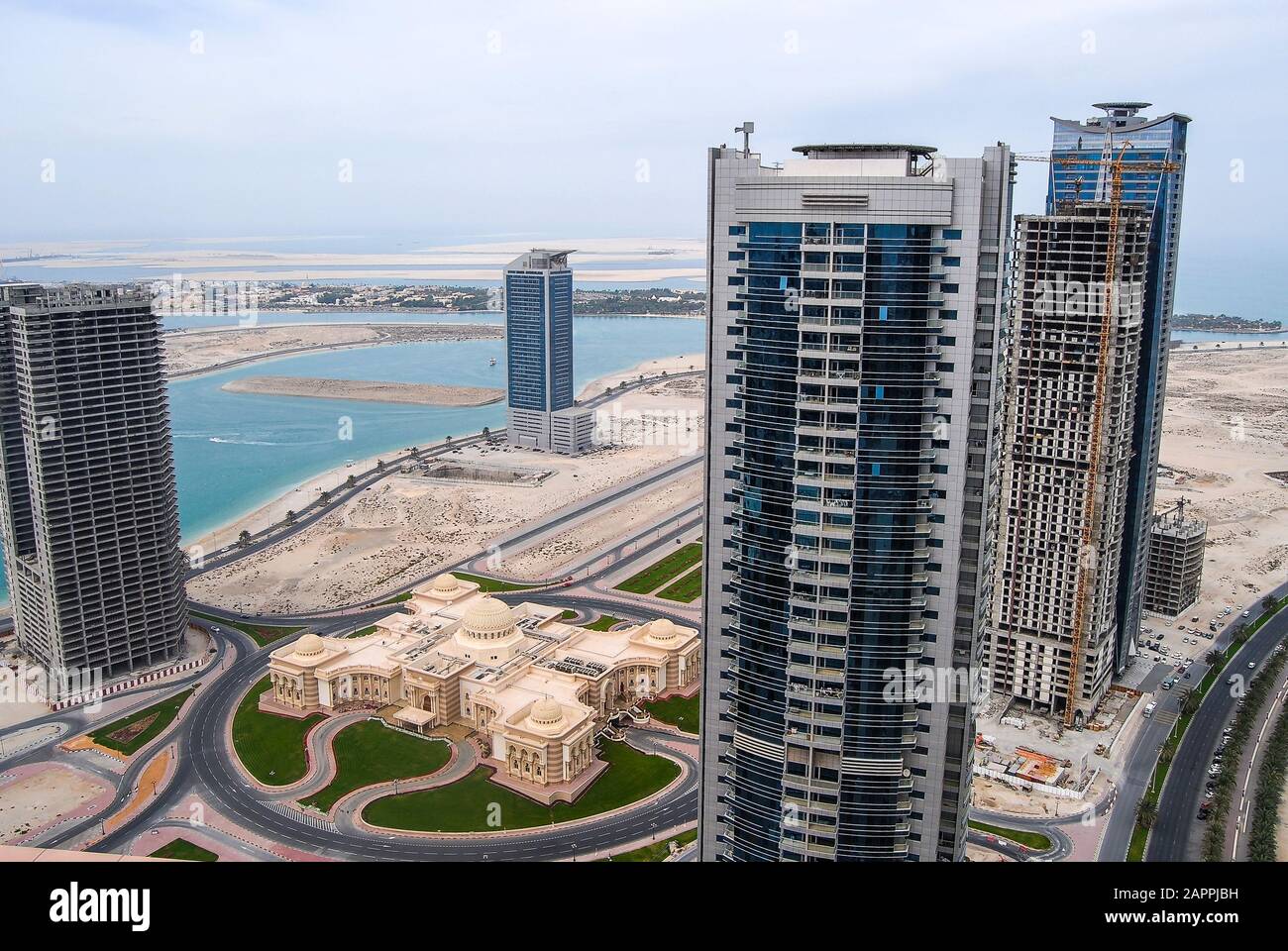 Construction work in Abu Dhabi, UAE Stock Photo Alamy