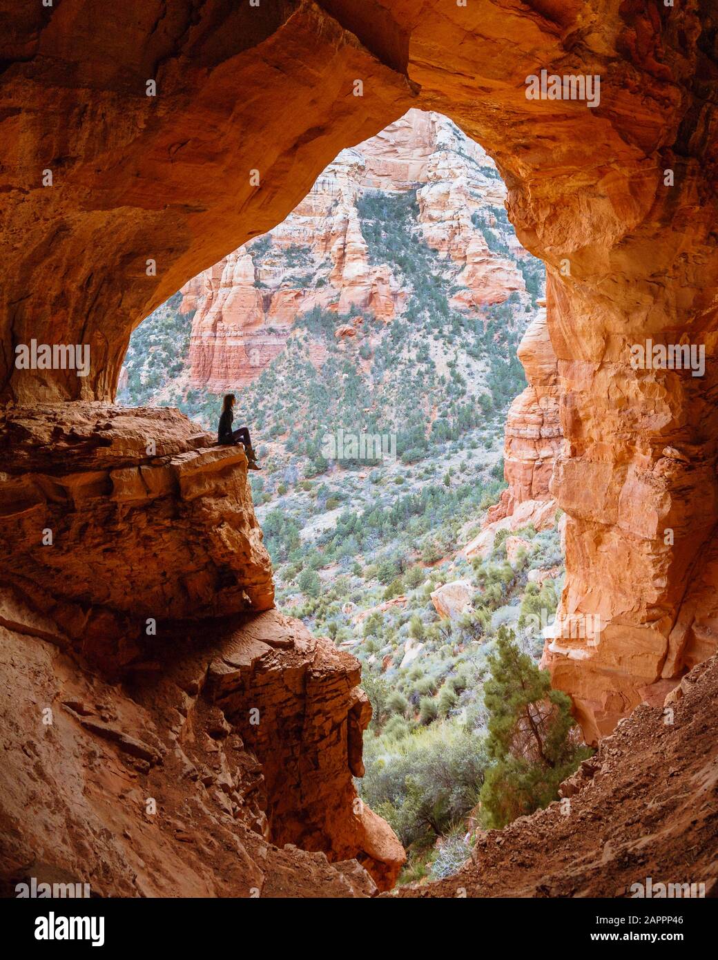 Hidden cave in sedona hires stock photography and images Alamy