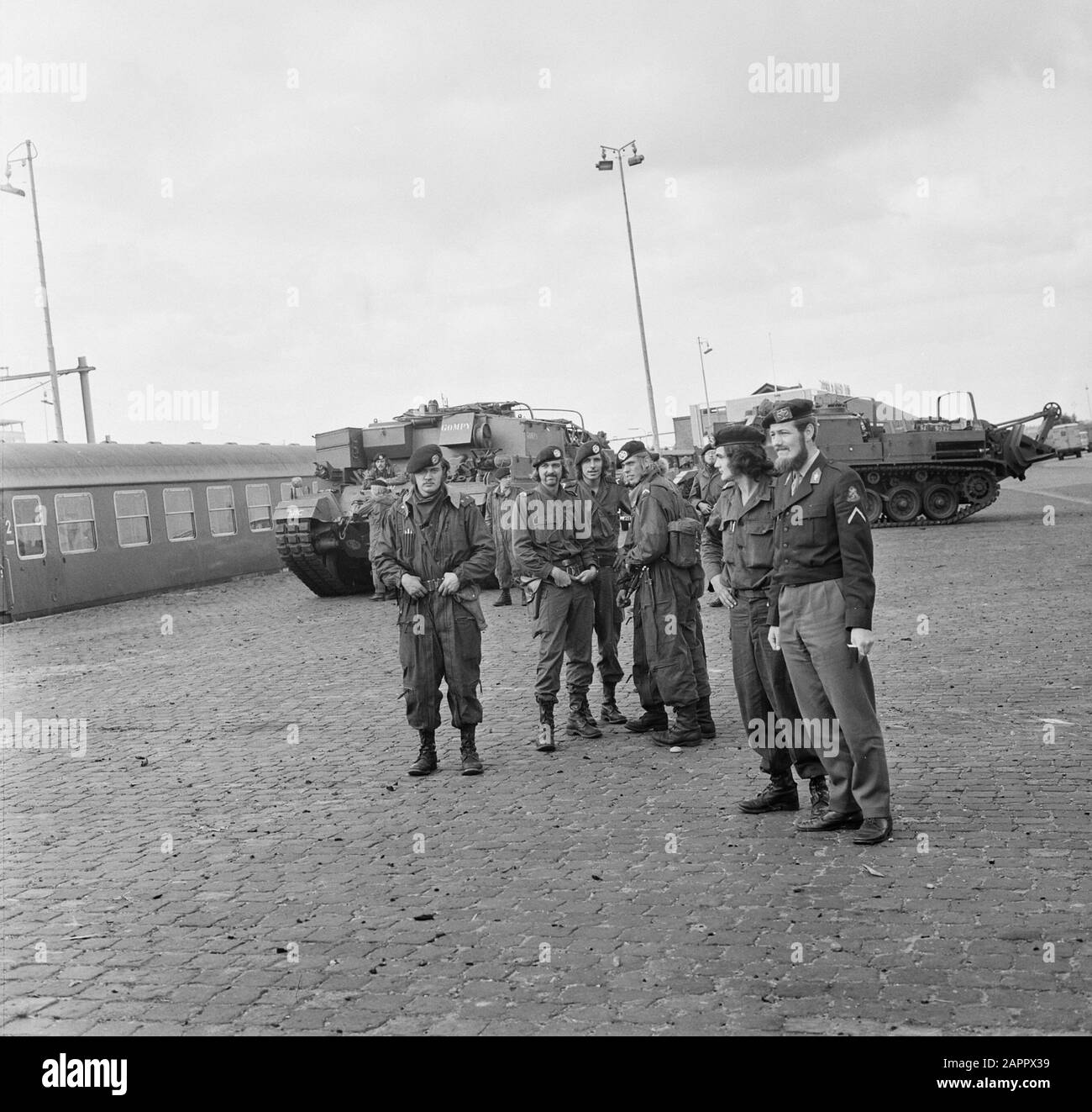 Escadrons tanks depart from station Amersfoort for gr exercise Big Ferro in West Germany Date: September 10, 1973 Location: Amersfoort Keywords: MITARY, TANKS, exercises, stations Personal name: Big Ferro Stock Photo
