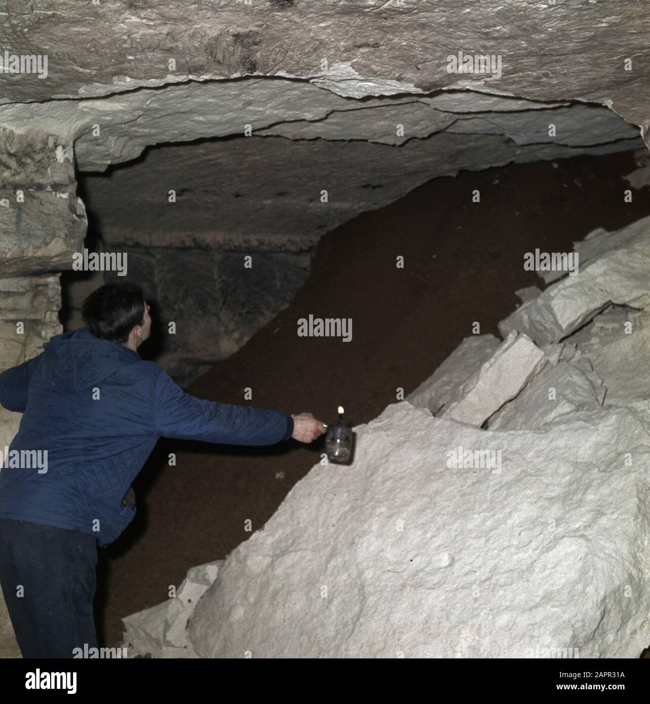caves, collapses Date: undated Keywords: caves, collapses Institution name: diapositive 6x6 color Stock Photo