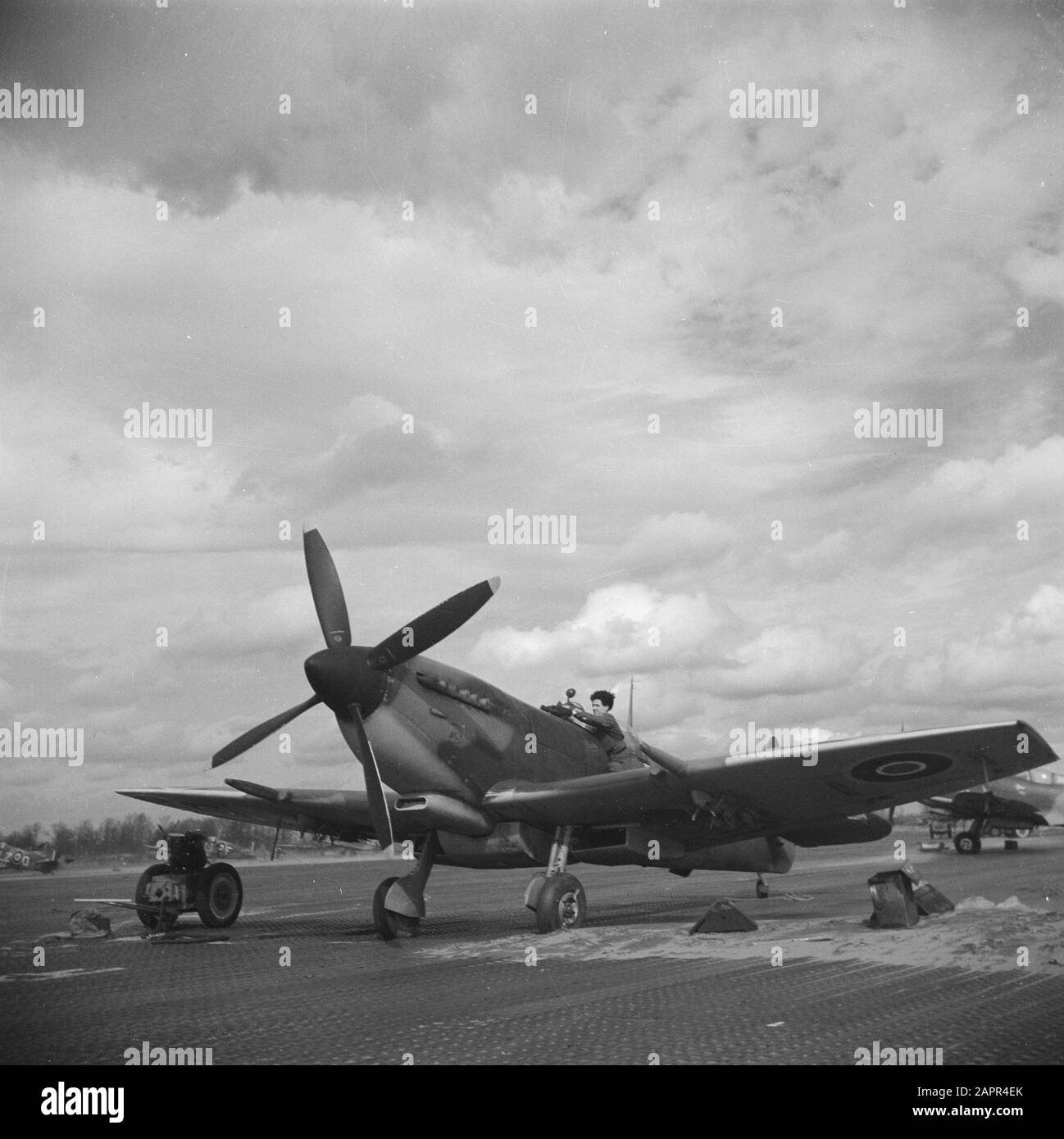 Spitfire on the ground Black and White Stock Photos & Images - Alamy