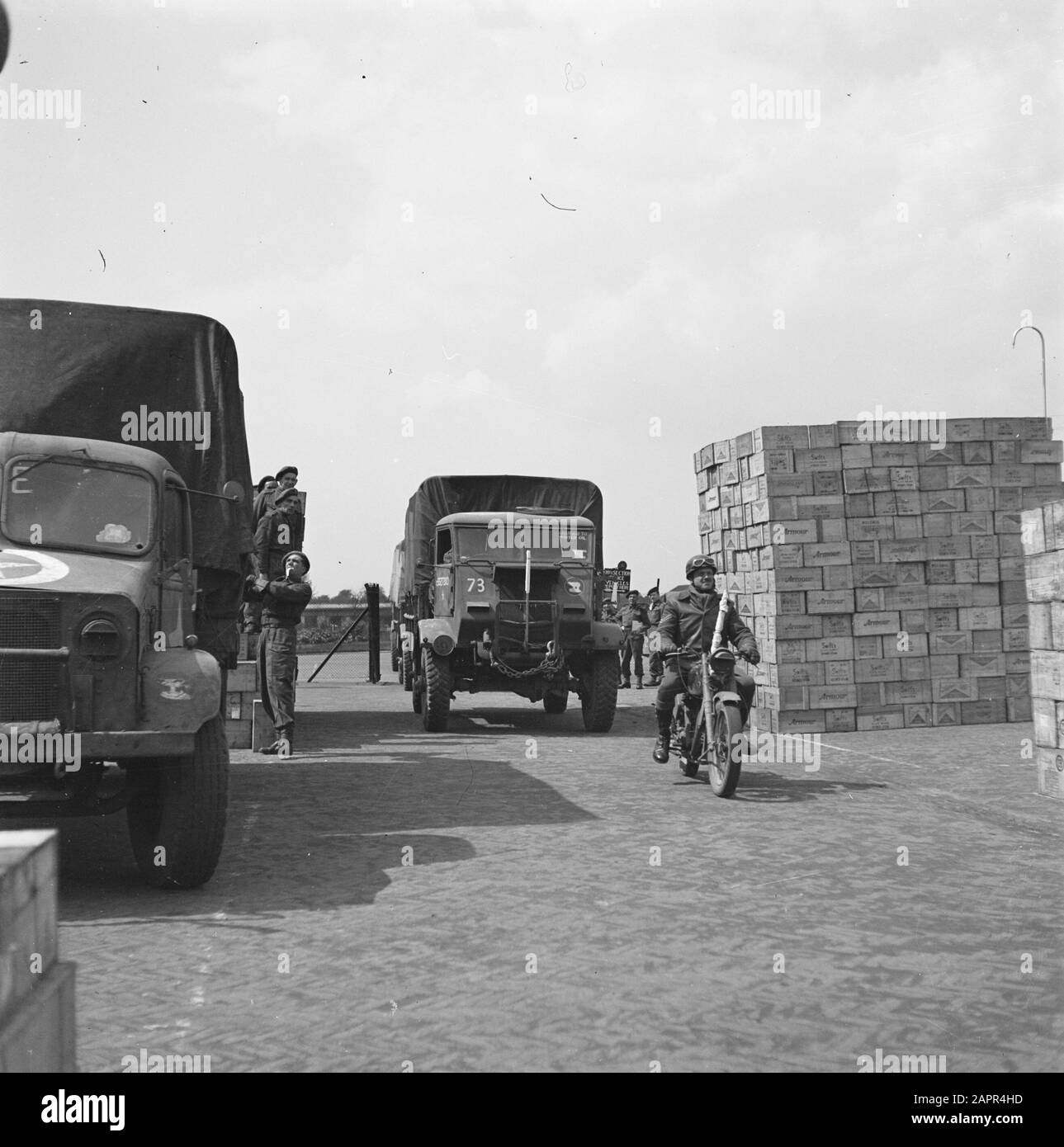 World war 2 transport Black and White Stock Photos & Images - Alamy