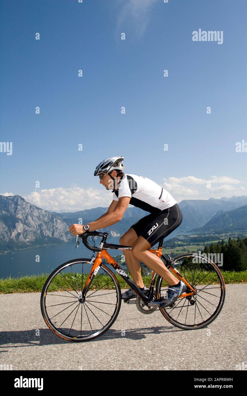 Eng Rennrad Rennrad - Racing Bike Stock Photo - Alamy