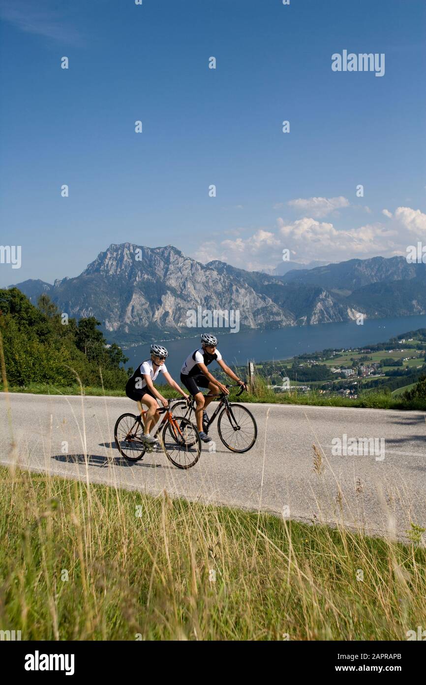 Re Rennrad Rennrad - Racing Bike Stock Photo - Alamy