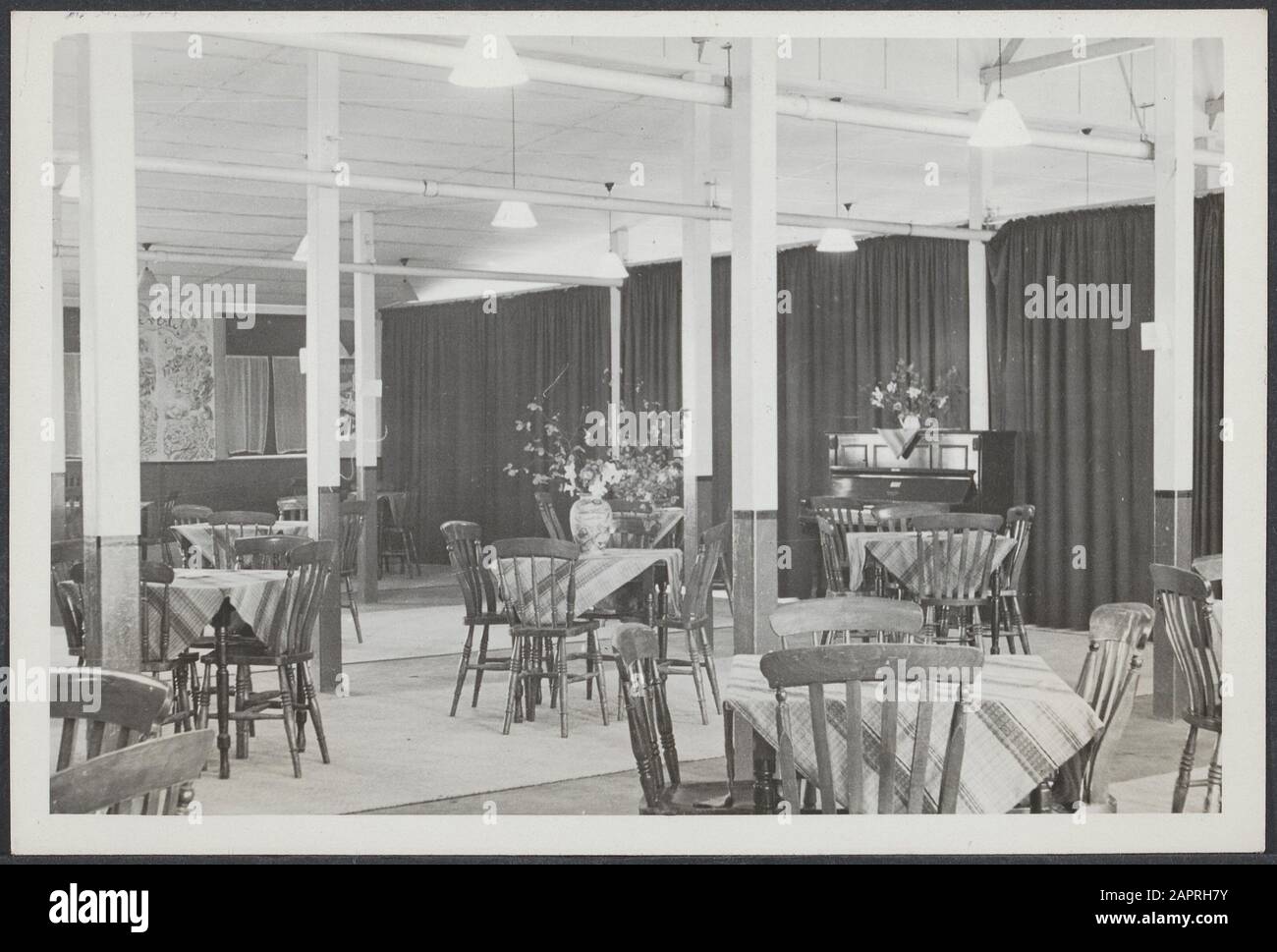 War Miscellaneous Canteen and recreation rooms in the Dutch army camp