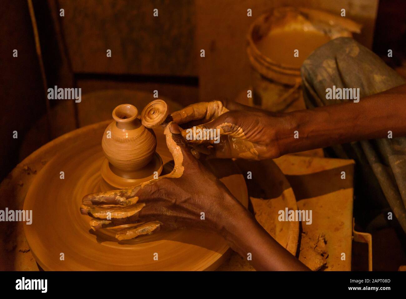 indian potter making clay pots on pottery wheel in pottery town is old place bangalore india stock photo alamy alamy
