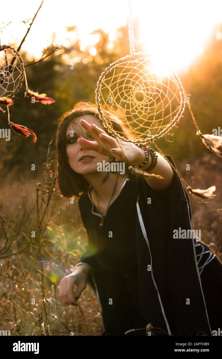 Model brunette short hair in hi-res stock photography and images - Page 3 -  Alamy