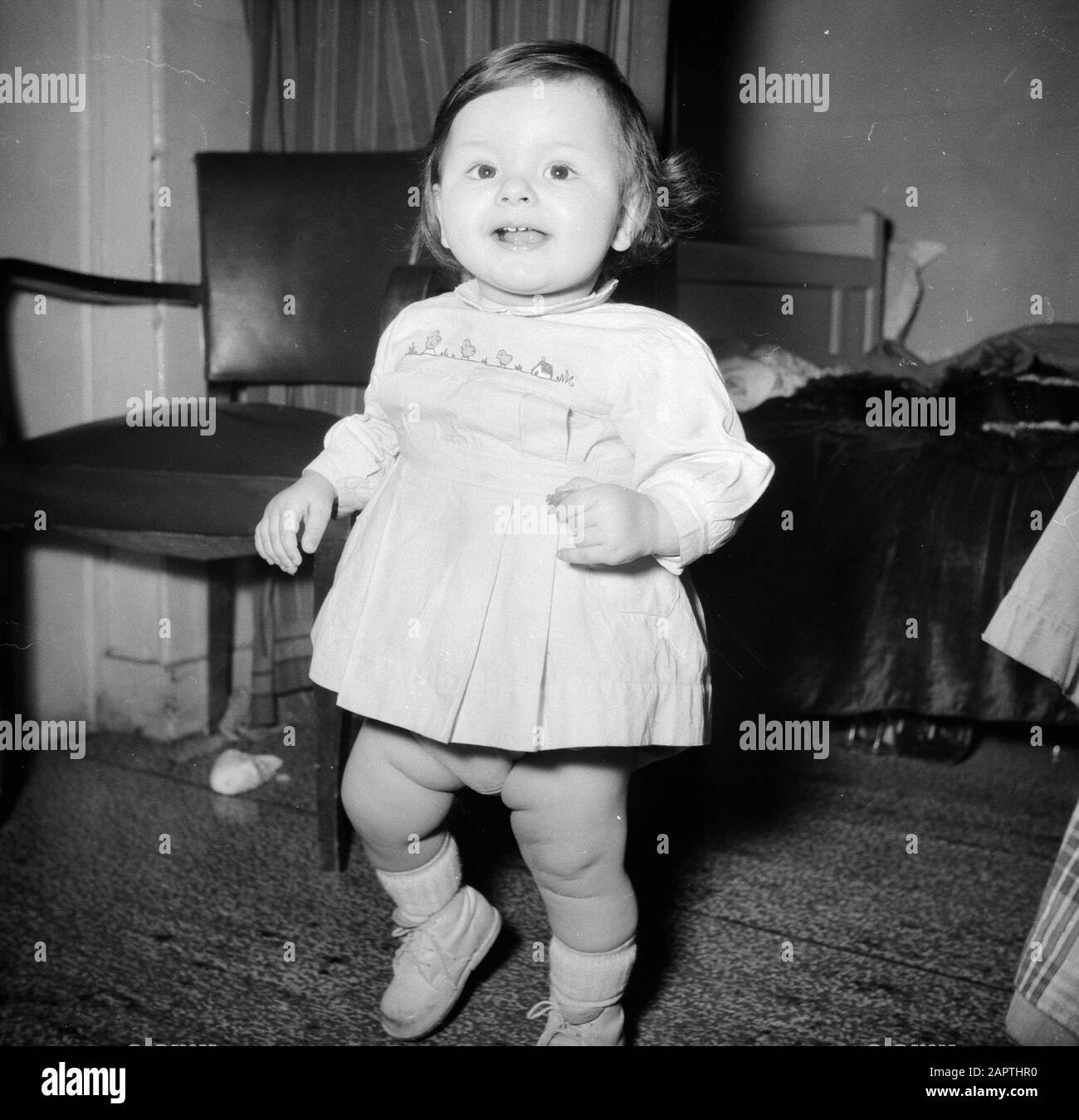 The daily work of a concierge in a Paris' apartment building The little