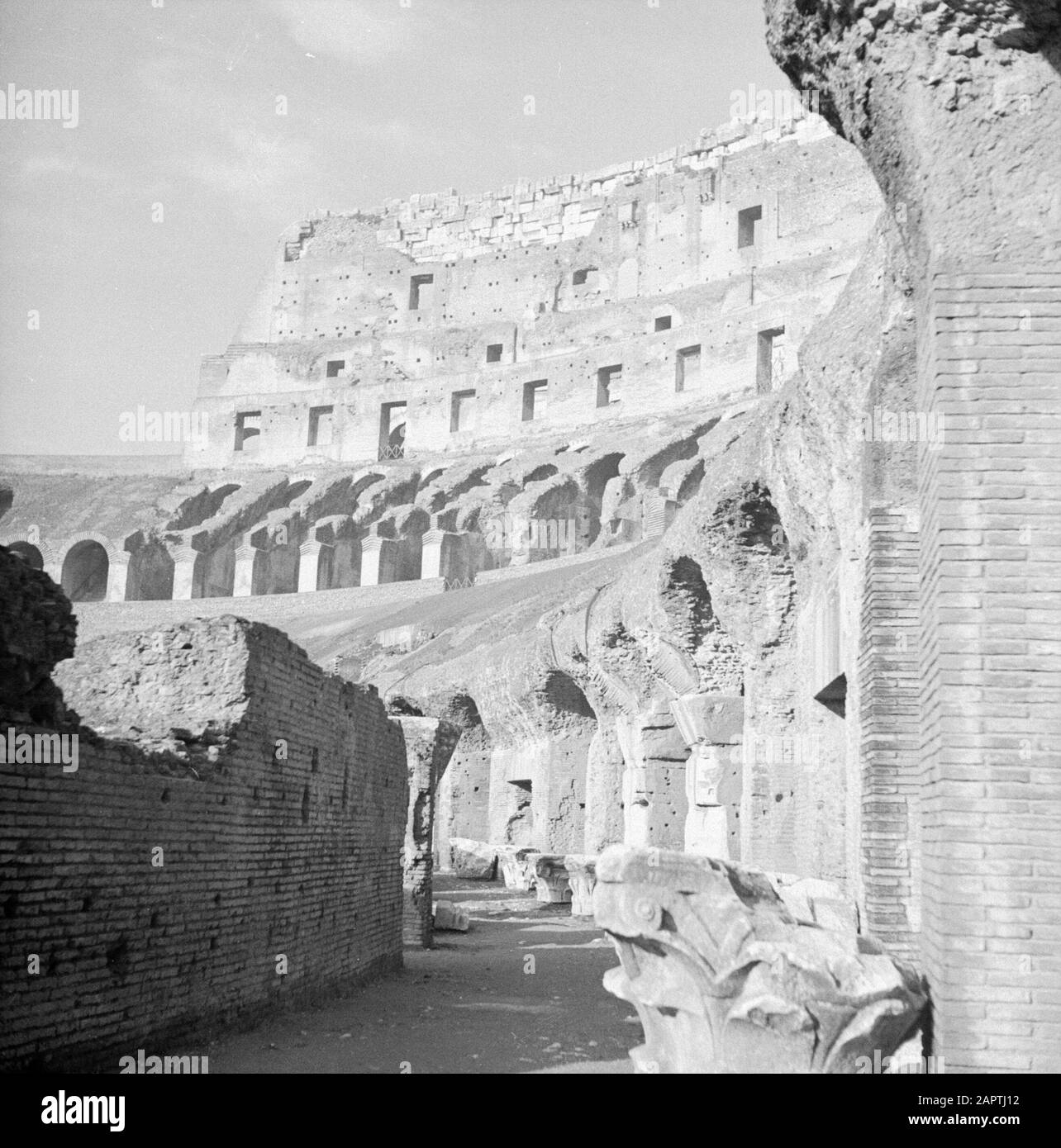Amphitheater ruins Black and White Stock Photos & Images - Alamy