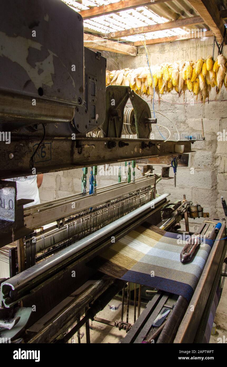 Traditional weaving loom in a weaving mill near Otavalo, Ecuador Stock Photo Alamy