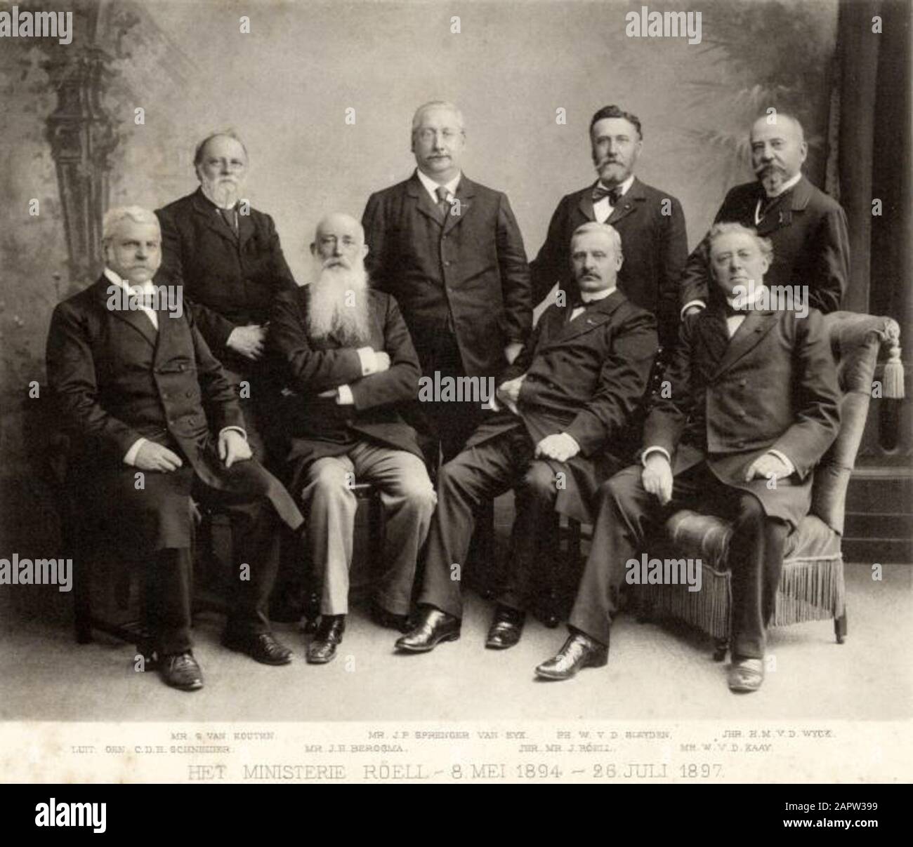 Group portrait of the cabinet Röell (1894-1897) with: Standing by Mr. Sam van Houten, Mr. J.P. Sprenger van Eyk, Ph. W. of Sleyden, Jhr. H.M. of Wyck, Sitting flnr Luit. Gen. C.D.H. Schneider, Mr. J.H. Bergsma, Jhr. Mr. Joan Röell, Mr. W. v. Kay. Ne; Stock Photo