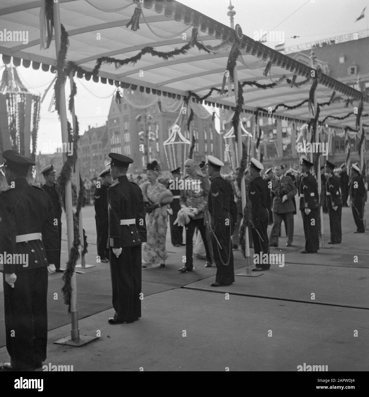 abdication of Queen Wilhelmina/Inauguration of Queen Juliana Monday ...