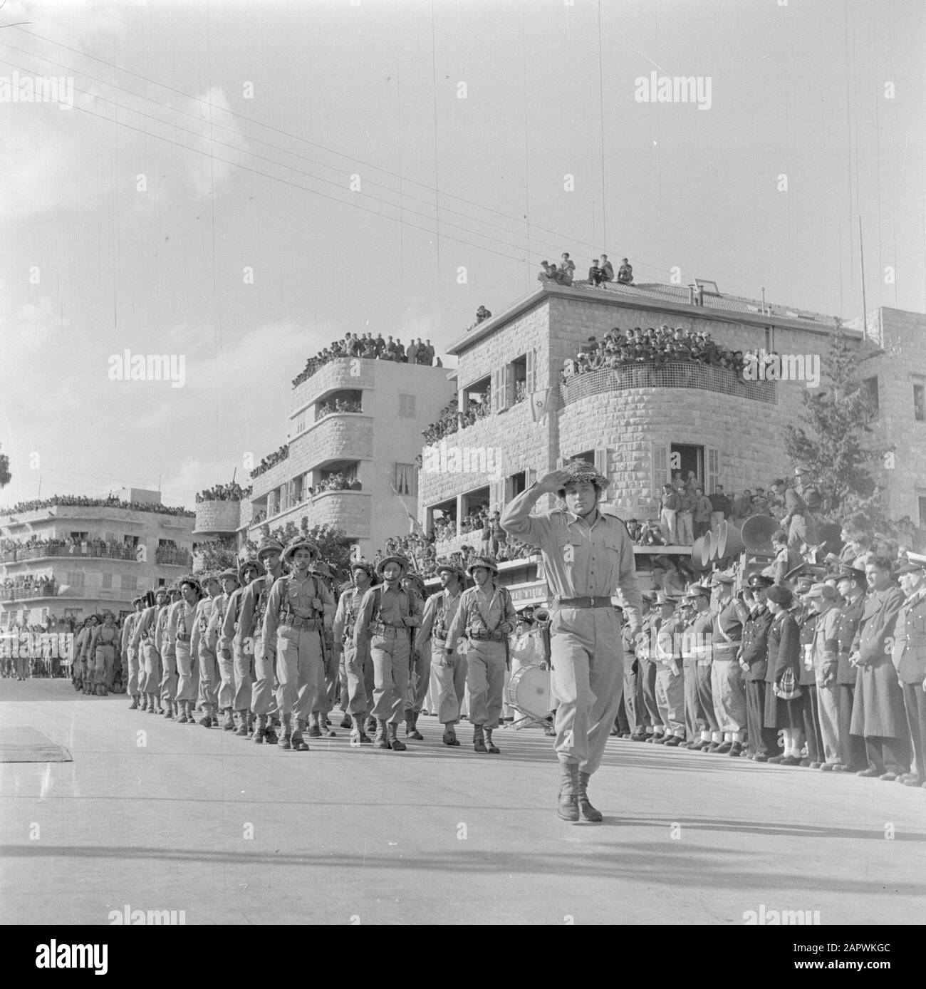 Israel 1948-1949: Haifa  Military unit during the military parade in Haifa on the occasion of the first anniversary of Israel's independence on May 15, 1949 Date: 1948 Location: Haifa, Israel Keywords: building blocks, military parades, national holidays, uniforms Stock Photo